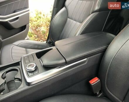 Серый Мерседес ГЛ-класс, объемом двигателя 4.7 л и пробегом 281 тыс. км за 21500 $, фото 82 на Automoto.ua