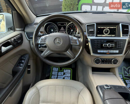 Сірий Мерседес ГЛ-Клас, об'ємом двигуна 4.66 л та пробігом 158 тис. км за 18990 $, фото 17 на Automoto.ua