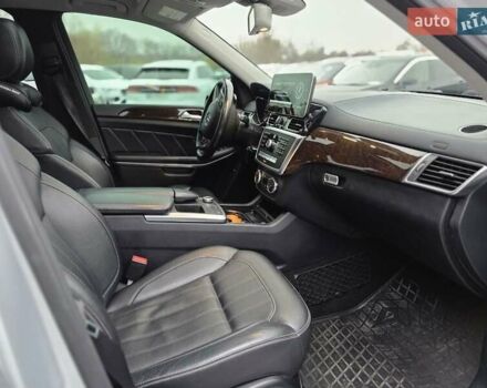 Сірий Мерседес ГЛ-Клас, об'ємом двигуна 2.99 л та пробігом 103 тис. км за 29800 $, фото 50 на Automoto.ua