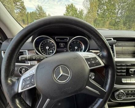 Сірий Мерседес ГЛ-Клас, об'ємом двигуна 4.66 л та пробігом 325 тис. км за 27000 $, фото 3 на Automoto.ua