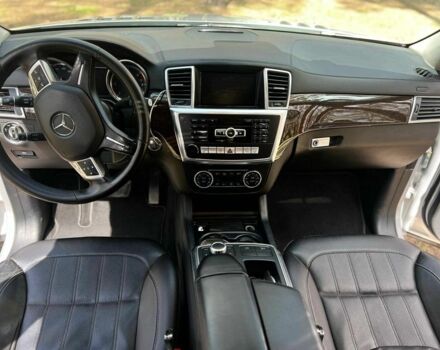 Сірий Мерседес ГЛ-Клас, об'ємом двигуна 3 л та пробігом 225 тис. км за 21500 $, фото 1 на Automoto.ua