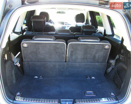 Сірий Мерседес ГЛ-Клас, об'ємом двигуна 3 л та пробігом 209 тис. км за 18900 $, фото 16 на Automoto.ua