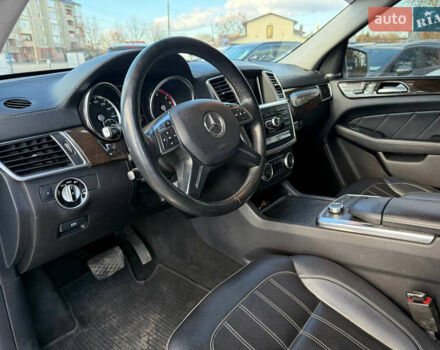 Мерседес ГЛ-класс 2014 в Коломые на Automoto.ua Серый Мерседес ГЛ-класс, объемом двигателя 3 л и пробегом 199 тыс. км за 25699 $, фото 19 на Automoto.ua