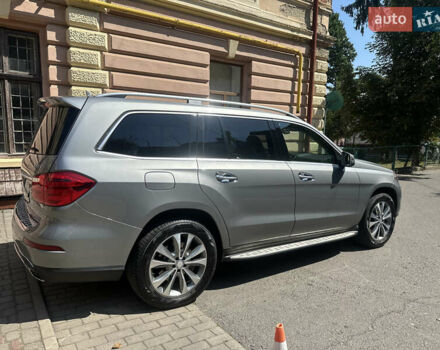 Серый Мерседес ГЛ-класс, объемом двигателя 3 л и пробегом 189 тыс. км за 24600 $, фото 4 на Automoto.ua
