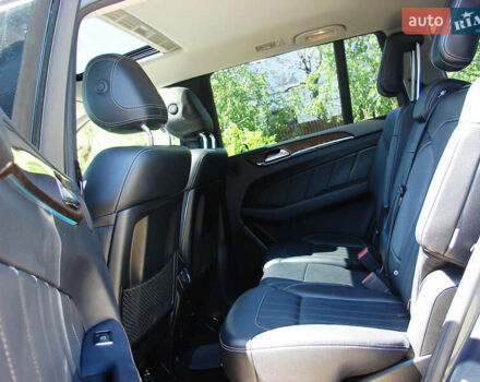 Сірий Мерседес ГЛ-Клас, об'ємом двигуна 3 л та пробігом 209 тис. км за 18900 $, фото 23 на Automoto.ua