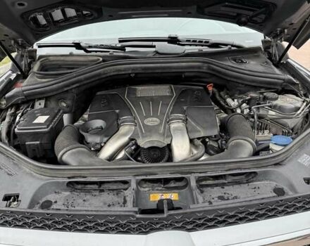 Сірий Мерседес ГЛ-Клас, об'ємом двигуна 4.66 л та пробігом 325 тис. км за 27000 $, фото 14 на Automoto.ua