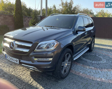 Серый Мерседес ГЛ-класс, объемом двигателя 3 л и пробегом 190 тыс. км за 25000 $, фото 2 на Automoto.ua
