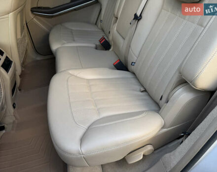 Сірий Мерседес ГЛ-Клас, об'ємом двигуна 4.66 л та пробігом 158 тис. км за 18990 $, фото 41 на Automoto.ua