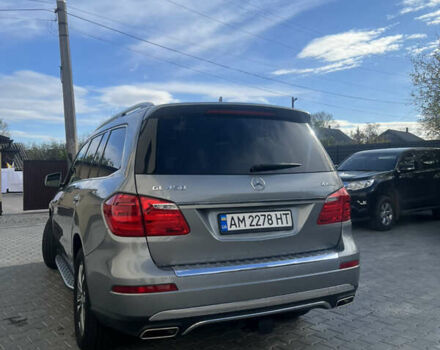 Мерседес ГЛ-класс 2014 в Коростене на Automoto.ua Серый Мерседес ГЛ-класс, объемом двигателя 3 л и пробегом 140 тыс. км за 29999 $, фото 6 на Automoto.ua
