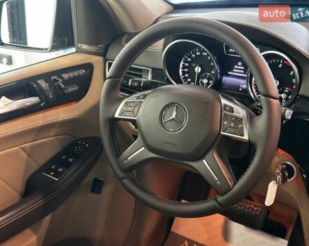 Мерседес ГЛ-класс 2014 в Львове на Automoto.ua Серый Мерседес ГЛ-класс, объемом двигателя 2.99 л и пробегом 182 тыс. км за 23900 $, фото 43 на Automoto.ua