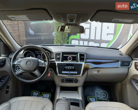 Сірий Мерседес ГЛ-Клас, об'ємом двигуна 4.66 л та пробігом 158 тис. км за 18990 $, фото 13 на Automoto.ua