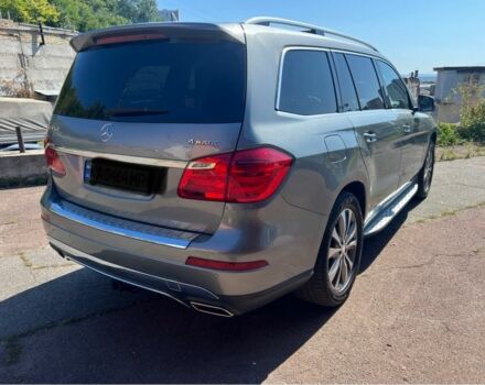 Серый Мерседес ГЛ-класс, объемом двигателя 3 л и пробегом 199 тыс. км за 21900 $, фото 1 на Automoto.ua