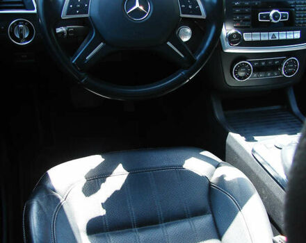 Сірий Мерседес ГЛ-Клас, об'ємом двигуна 3 л та пробігом 209 тис. км за 18900 $, фото 20 на Automoto.ua