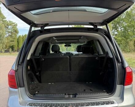 Сірий Мерседес ГЛ-Клас, об'ємом двигуна 4.66 л та пробігом 325 тис. км за 27000 $, фото 6 на Automoto.ua