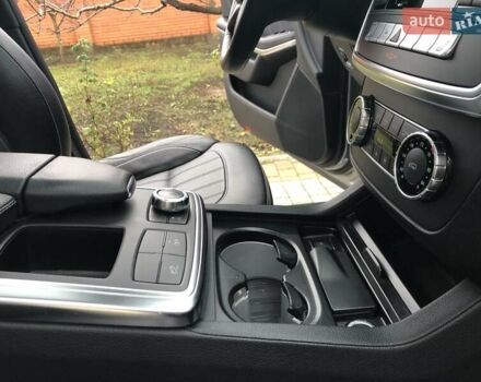 Серый Мерседес ГЛ-класс, объемом двигателя 4.7 л и пробегом 281 тыс. км за 21500 $, фото 74 на Automoto.ua