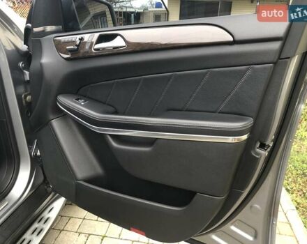 Серый Мерседес ГЛ-класс, объемом двигателя 4.7 л и пробегом 281 тыс. км за 21500 $, фото 34 на Automoto.ua