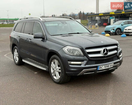Серый Мерседес ГЛ-класс, объемом двигателя 2.99 л и пробегом 224 тыс. км за 25500 $, фото 2 на Automoto.ua