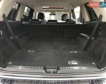 Серый Мерседес ГЛ-класс, объемом двигателя 4.7 л и пробегом 281 тыс. км за 21500 $, фото 67 на Automoto.ua