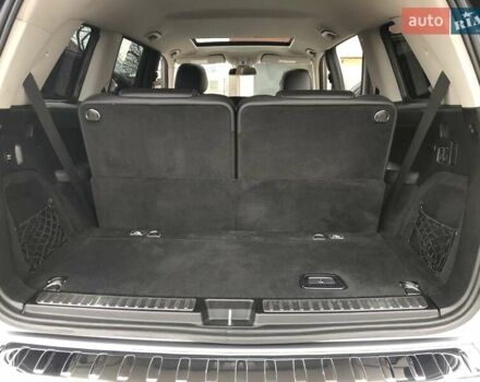 Серый Мерседес ГЛ-класс, объемом двигателя 4.7 л и пробегом 281 тыс. км за 21500 $, фото 66 на Automoto.ua