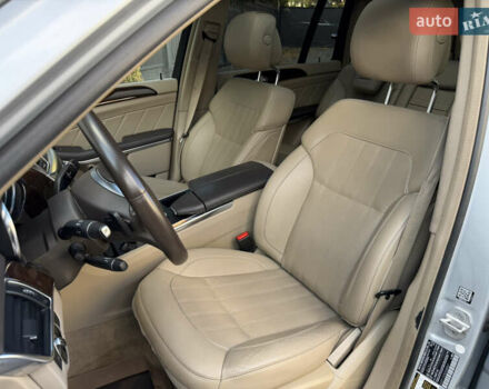 Сірий Мерседес ГЛ-Клас, об'ємом двигуна 4.66 л та пробігом 158 тис. км за 18990 $, фото 37 на Automoto.ua