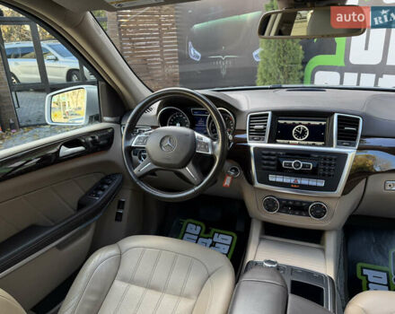 Сірий Мерседес ГЛ-Клас, об'ємом двигуна 4.66 л та пробігом 158 тис. км за 18990 $, фото 15 на Automoto.ua