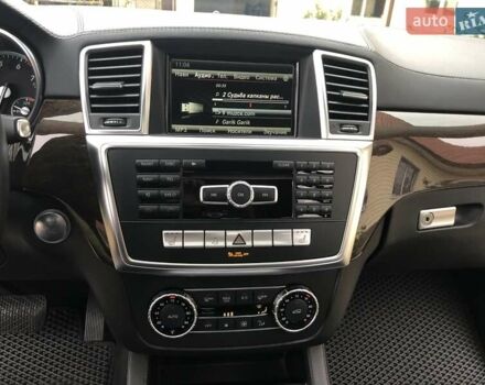 Серый Мерседес ГЛ-класс, объемом двигателя 4.7 л и пробегом 281 тыс. км за 21500 $, фото 51 на Automoto.ua