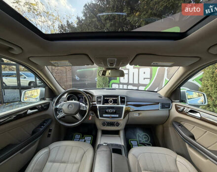 Сірий Мерседес ГЛ-Клас, об'ємом двигуна 4.66 л та пробігом 158 тис. км за 18990 $, фото 14 на Automoto.ua