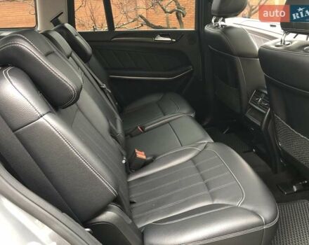 Серый Мерседес ГЛ-класс, объемом двигателя 4.7 л и пробегом 281 тыс. км за 21500 $, фото 73 на Automoto.ua