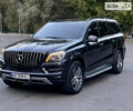 Мерседес ГЛ-класс 2014 в Киеве на Automoto.ua Серый Мерседес ГЛ-класс, объемом двигателя 4.66 л и пробегом 147 тыс. км за 22999 $, фото 1 на Automoto.ua