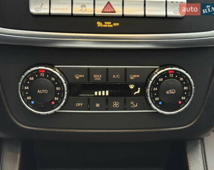 Серый Мерседес ГЛ-класс, объемом двигателя 3 л и пробегом 250 тыс. км за 24700 $, фото 71 на Automoto.ua