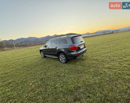 Сірий Мерседес ГЛ-Клас, об'ємом двигуна 2.99 л та пробігом 260 тис. км за 25000 $, фото 11 на Automoto.ua