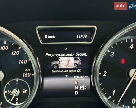 Серый Мерседес ГЛ-класс, объемом двигателя 3 л и пробегом 250 тыс. км за 24700 $, фото 117 на Automoto.ua