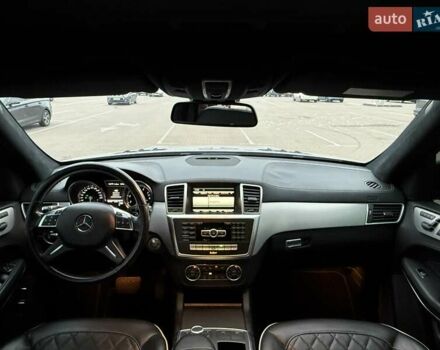 Серый Мерседес ГЛ-класс, объемом двигателя 3 л и пробегом 78 тыс. км за 33600 $, фото 17 на Automoto.ua
