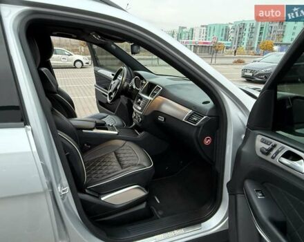 Серый Мерседес ГЛ-класс, объемом двигателя 3 л и пробегом 78 тыс. км за 33600 $, фото 16 на Automoto.ua