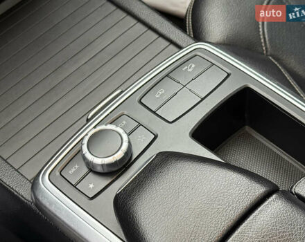 Серый Мерседес ГЛ-класс, объемом двигателя 3 л и пробегом 250 тыс. км за 24700 $, фото 54 на Automoto.ua