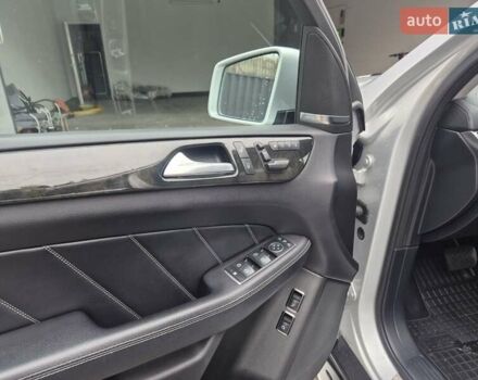 Серый Мерседес ГЛ-класс, объемом двигателя 3 л и пробегом 112 тыс. км за 22990 $, фото 18 на Automoto.ua