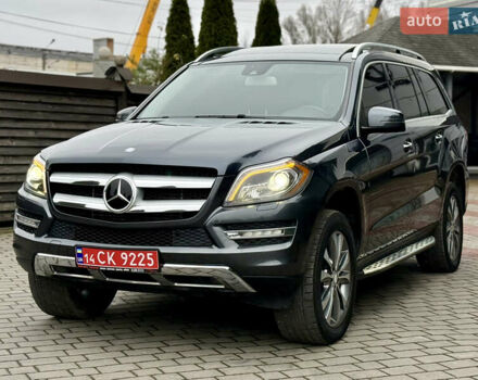 Серый Мерседес ГЛ-класс, объемом двигателя 3 л и пробегом 250 тыс. км за 24700 $, фото 19 на Automoto.ua