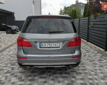 Серый Мерседес ГЛ-класс, объемом двигателя 3 л и пробегом 113 тыс. км за 30000 $, фото 1 на Automoto.ua