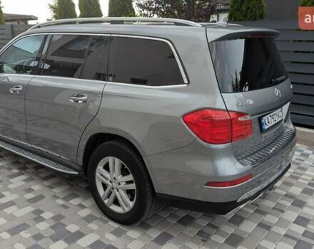 Серый Мерседес ГЛ-класс, объемом двигателя 3 л и пробегом 113 тыс. км за 30000 $, фото 5 на Automoto.ua