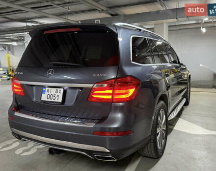 Серый Мерседес ГЛ-класс, объемом двигателя 3 л и пробегом 172 тыс. км за 21000 $, фото 4 на Automoto.ua