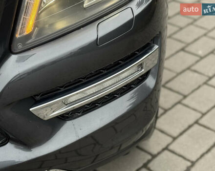 Серый Мерседес ГЛ-класс, объемом двигателя 3 л и пробегом 250 тыс. км за 24700 $, фото 23 на Automoto.ua