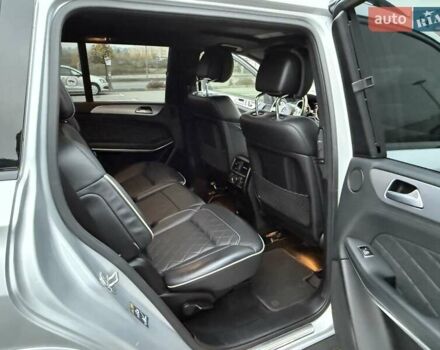 Серый Мерседес ГЛ-класс, объемом двигателя 3 л и пробегом 78 тыс. км за 33600 $, фото 15 на Automoto.ua