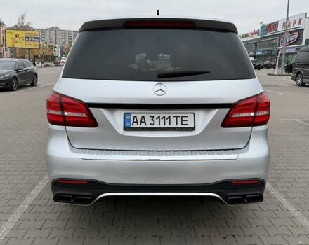 Серый Мерседес ГЛ-класс, объемом двигателя 3 л и пробегом 78 тыс. км за 33600 $, фото 4 на Automoto.ua