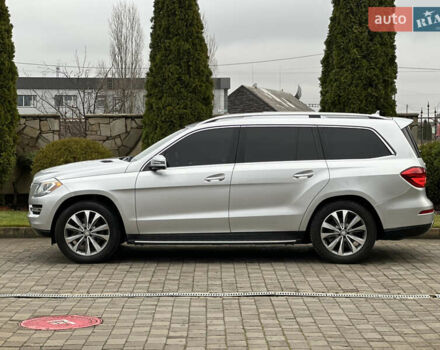 Серый Мерседес ГЛ-класс, объемом двигателя 3 л и пробегом 209 тыс. км за 26500 $, фото 16 на Automoto.ua