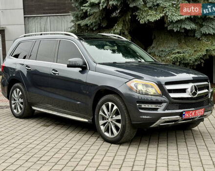 Серый Мерседес ГЛ-класс, объемом двигателя 3 л и пробегом 250 тыс. км за 24700 $, фото 126 на Automoto.ua