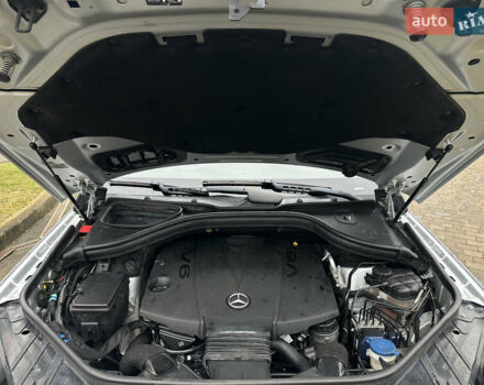 Серый Мерседес ГЛ-класс, объемом двигателя 3 л и пробегом 209 тыс. км за 26500 $, фото 87 на Automoto.ua