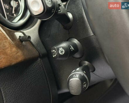 Серый Мерседес ГЛ-класс, объемом двигателя 3 л и пробегом 250 тыс. км за 24700 $, фото 50 на Automoto.ua