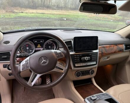 Серый Мерседес ГЛ-класс, объемом двигателя 4.7 л и пробегом 1 тыс. км за 22000 $, фото 7 на Automoto.ua