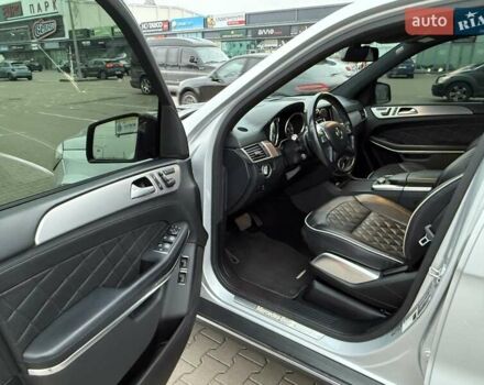 Серый Мерседес ГЛ-класс, объемом двигателя 3 л и пробегом 78 тыс. км за 33600 $, фото 9 на Automoto.ua