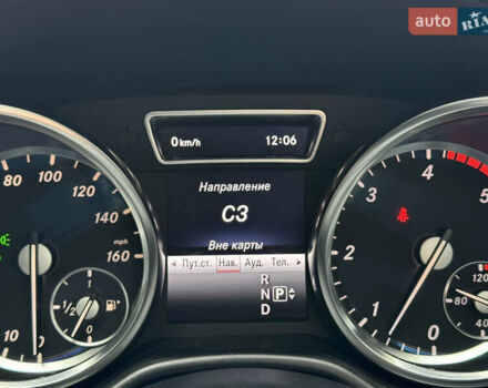 Серый Мерседес ГЛ-класс, объемом двигателя 3 л и пробегом 250 тыс. км за 24700 $, фото 102 на Automoto.ua